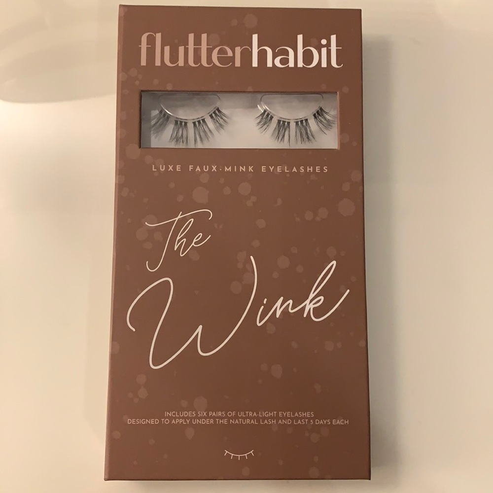 Flutterhabit lashes - the wink